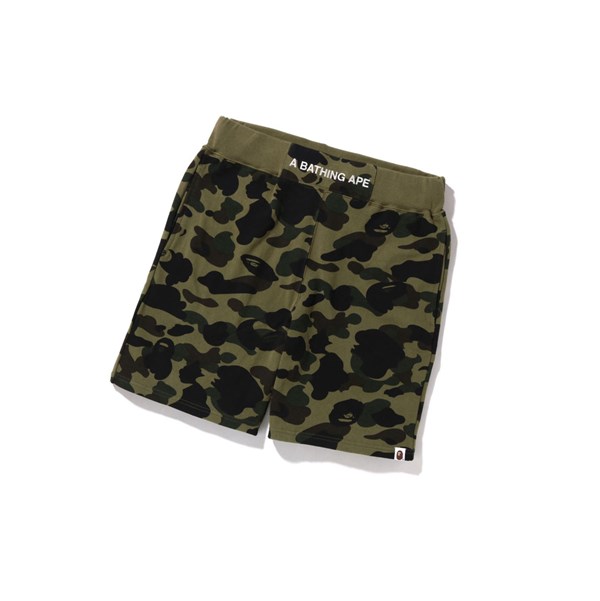 Army Green Men's A BATHING APE 1st Camo Sweat Shorts | FIV215043