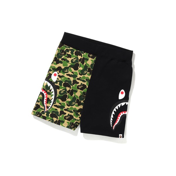 Army Green Men's A BATHING APE Abc Camo Side Shark Sweat Shorts | ISP631492