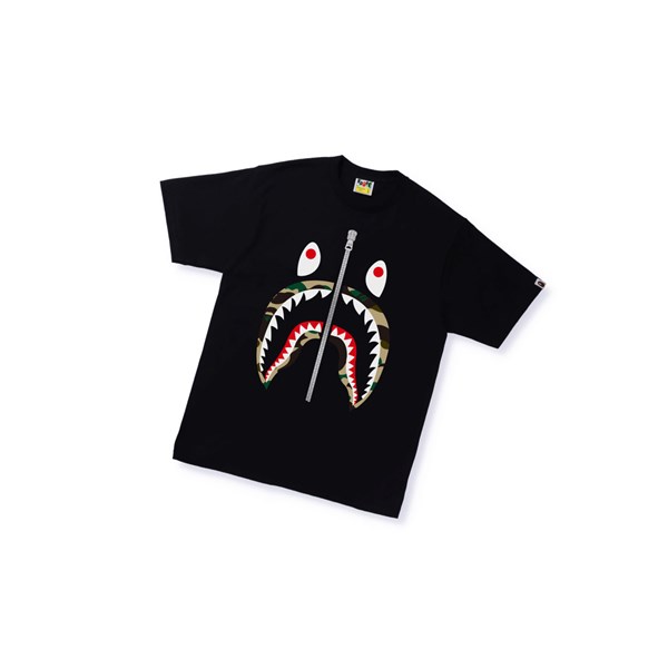 Black Men's A BATHING APE 1st Camo Shark Tee Short Sleeve T Shirts | IQL387295