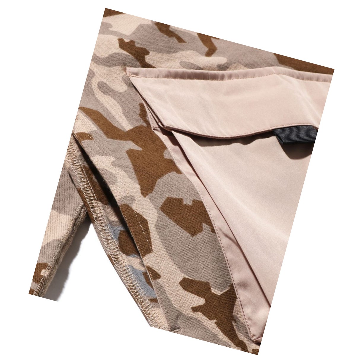 Beige Women's A BATHING APE Sand Camo Big Pocket Oversized Crewneck Sweatshirts | AVY893056