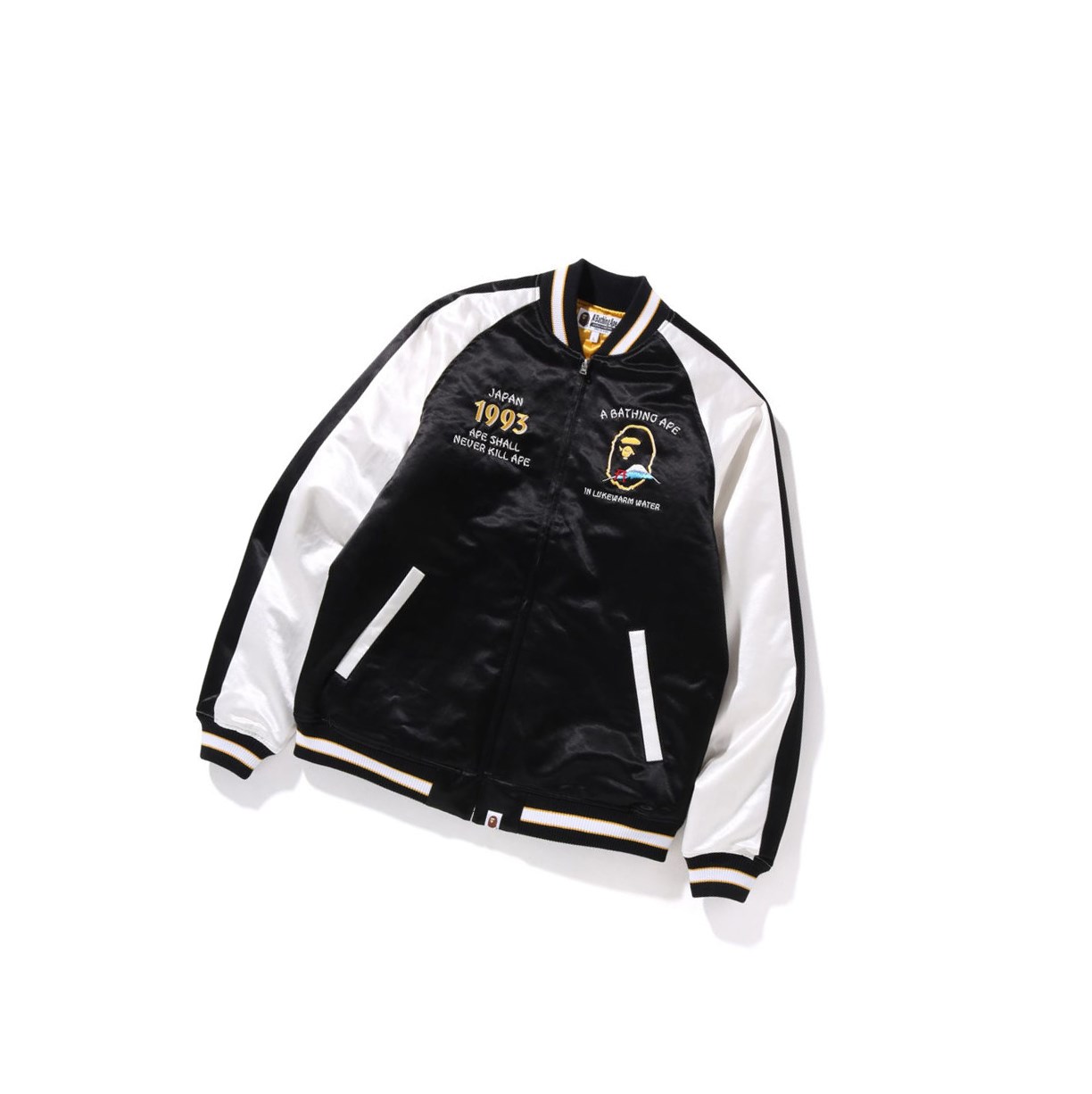 Black Men\'s A BATHING APE Japan Souvenir Jackets | HCF465820