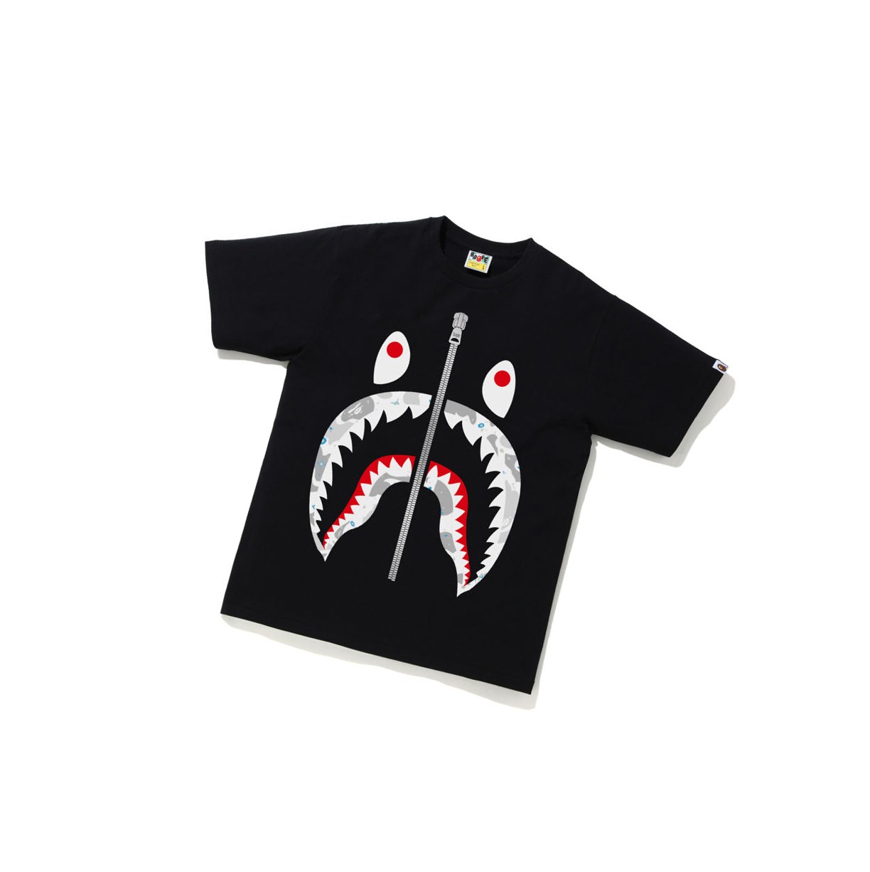 Black Men\'s A BATHING APE Space Camo Shark Tee Short Sleeve T Shirts | RIZ908312